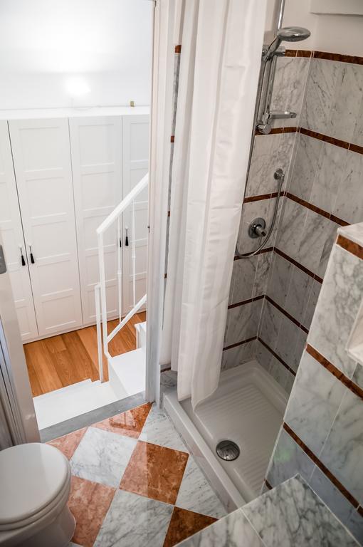 Borgo San Jacopo Deluxe By 360Rentals فلورنس الغرفة الصورة